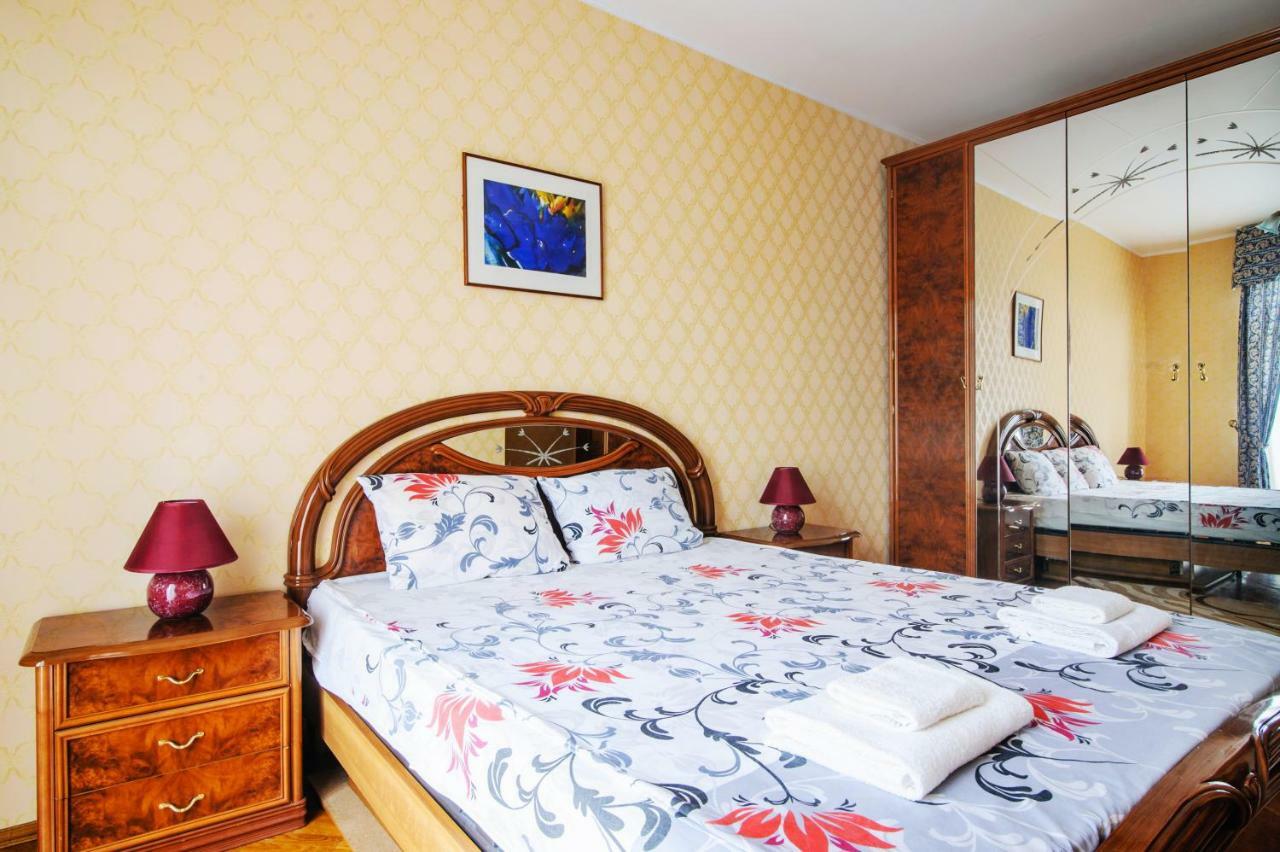 Aparthotel Minsk Ngoại thất bức ảnh